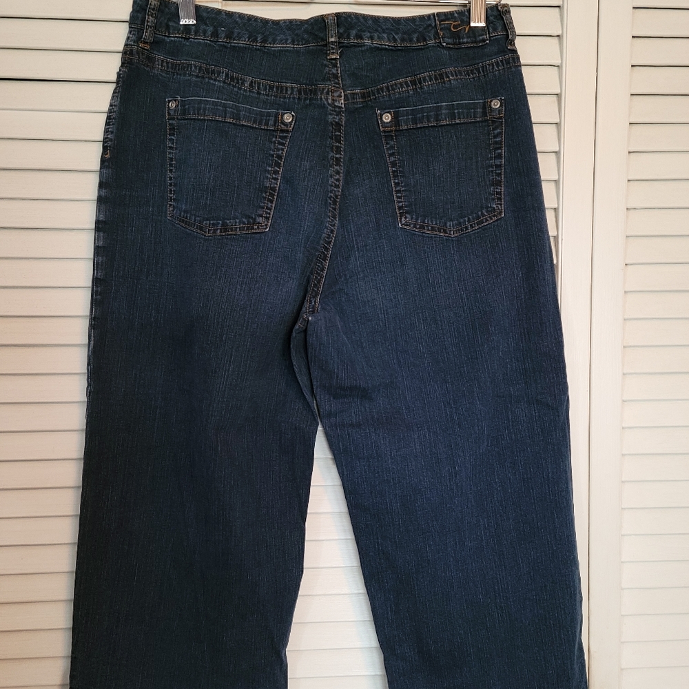 Chicos Platinum size 2 crop jeans